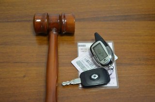 Осуждение водителя за нетрезвое вождение: 250 часов обязательных работ