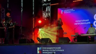 Первый день Алтай-Фест завершился ярким финалом и незабываемой атмосферой